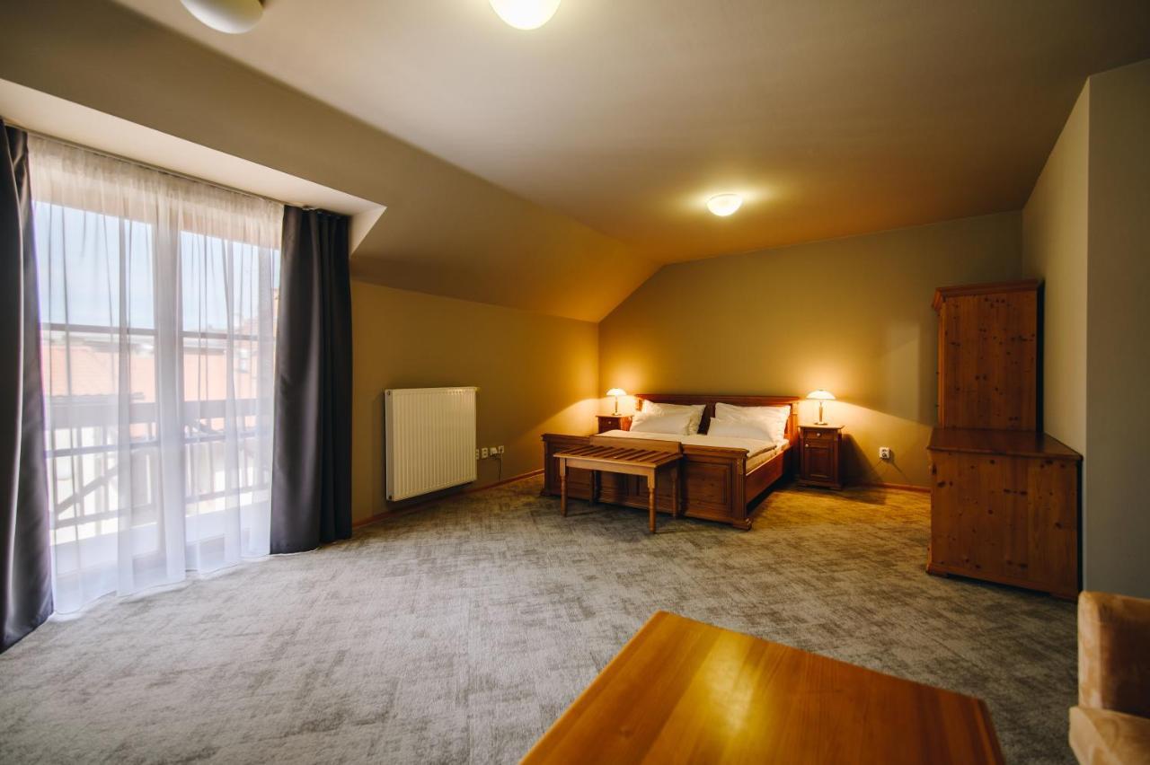 Vinum Coeli Hotel Dolni Kounice Exterior foto